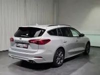Usado Ford Focus ST-Line X 116 CV (85 kW) 2025 Plateado Familiar