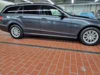 gebraucht Mercedes E250 E-Klasse T CDI DPF BlueEFFICIENCY Automatik Elegan