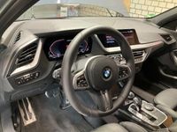 Gebraucht BMW M135 306 PS (225 kW) 2021 Grau metallic Kleinwagen