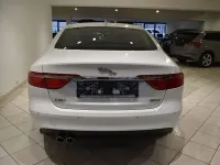 Gebraucht Jaguar XF 179 PS (131 kW) 2016 Weiß Limousine