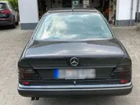 Gebraucht Mercedes E320 220 PS (161 kW) 1993 Schwarz Coupé