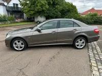 Gebraucht Mercedes E220 170 PS (125 kW) 2009 Grau Limousine