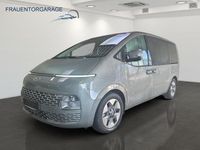 Gebraucht Hyundai Staria Prime 177 PS (130 kW) 2024 Olivine Van / Kleinbus