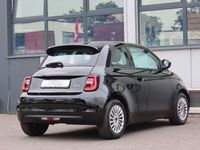 Gebraucht Fiat 500e 86 kW (118 PS) 2023 Schwarz Limousine