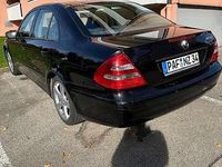 Second-hand Mercedes E220 150 CP (110 kW) 2004 Negru Berlinǎ