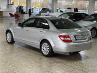 Gebraucht Mercedes C200 Elegance 184 PS (135 kW) 2007 Silber Limousine