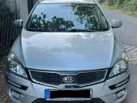 Gebraucht Kia Ceed Sportswagon DREAM-TEAM Edition 90 PS (66 kW) 2012 Silber Kombi