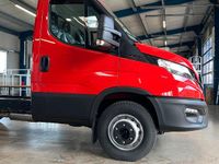 Gebraucht Iveco Daily 175 PS (128 kW) 2023 Rot
