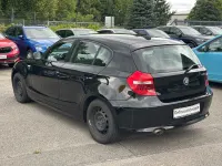 Gebraucht BMW 118 Advantage 143 PS (105 kW) 2011 Schwarz Kleinwagen