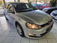 Gebraucht VW Golf VII Comfortline 105 PS (77 kW) 2014 Reflexsilber metallic Kleinwagen