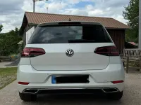 Gebraucht VW Golf VII 150 PS (110 kW) 2019 Weiß Limousine