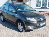 Gebraucht Dacia Sandero Stepway 90 PS (66 kW) 2016 Schwarz Limousine