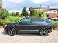 Gebraucht VW Tiguan Highline 239 PS (175 kW) 2019 Deep black pearlescent SUV