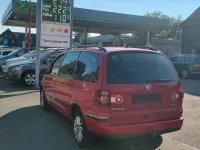 Gebraucht VW Sharan 140 PS (102 kW) 2009 Rot Van / Kleinbus