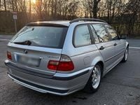 Second-hand BMW 320 150 CP (110 kW) 2002 Argintiu Break