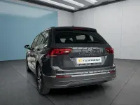 Gebraucht VW Tiguan 150 PS (110 kW) 2023 Grau SUV