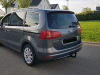 gebraucht VW Sharan 2.0 TDI DSG BllueM Panorama 7 Sitzer