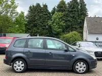 Usado Ford Focus Ghia 101 CV (74 kW) 2003 Gris Familiar