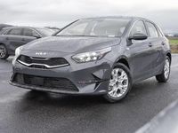 Neu Kia Ceed Vision 140 PS (102 kW) 2026 Silber lunarsilber metallic Kleinwagen