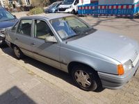 Gebraucht Opel Kadett 75 PS (55 kW) 1988 Silber Kleinwagen