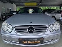 Gebraucht Mercedes CLK320 Elegance 218 PS (160 kW) 2003 Brillantsilber  metalliclack Cabrio