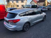 Gebraucht Ford Focus Titanium 120 PS (88 kW) 2020 Silber Limousine