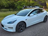 Gebraucht Tesla Model 3 RWD 208 kW (283 PS) 2023 Weiß Limousine