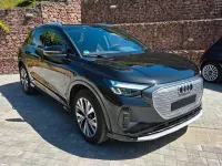Gebraucht Audi Q4 e-tron Basis 125 kW (170 PS) 2021 Mythosschwarz metallic SUV