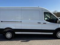 Gebraucht Ford Transit Trend 131 PS (96 kW) 2022 Weiß Van / Kleinbus