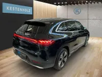 Gebraucht Mercedes EQE300 180 kW (245 PS) 2025 Lack smaragdgrün SUV