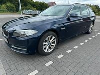 Gebraucht BMW 520 190 PS (139 kW) 2014 Blau Kombi