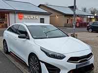 Używany Kia ProCeed GT 204 KM (150 kW) 2022 Biały Kombi