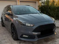 Gebraucht Ford Focus ST 182 PS (133 kW) 2015 Grau Kombi