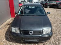 Gebraucht VW Bora 116 PS (85 kW) 2001 Grau Limousine