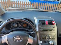Gebraucht Toyota Auris 126 PS (92 kW) 2010 Rot Kleinwagen