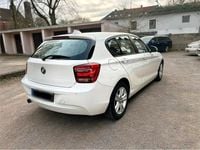 Gebraucht BMW 114 112 PS (82 kW) 2012 Weiß Kleinwagen