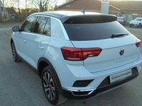 gebraucht VW T-Roc 1.5 TSI Active (EURO 6d)