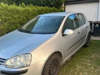 Gebraucht VW Golf V 105 PS (77 kW) 2006 Silber Kleinwagen