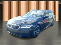 Gebraucht BMW 530 Performance 286 PS (210 kW) 2023 Schwarz black sapphire metallic (metallic) Kombi