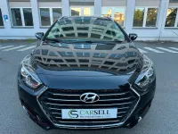 Gebraucht Hyundai i40 Premium 141 PS (103 kW) 2017 Schwarz Kombi