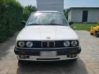 Gebraucht BMW 316 102 PS (75 kW) 1989 Weiß Limousine