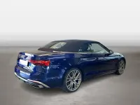 Gebraucht Audi A5 Cabriolet S-Line 265 PS (194 kW) 2022 Navarrablau/verdeck schwarz (metallic) Cabrio