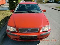 Gebraucht Volvo S40 122 PS (89 kW) 2002 Rot Limousine