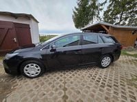 Gebraucht Toyota Avensis Comfort 112 PS (82 kW) 2015 Schwarz Kombi