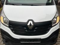 Gebraucht Renault Traffic 120 PS (88 kW) 2016 Weiß Van / Kleinbus