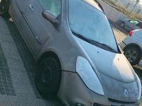 Gebraucht Renault Clio II Expression 102 PS (75 kW) 2009 Braun Limousine