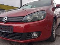 Gebraucht VW Golf VI Team 122 PS (89 kW) 2010 Rot Kleinwagen