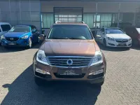 Gebraucht SsangYong Rexton 178 PS (130 kW) 2016 Braun SUV