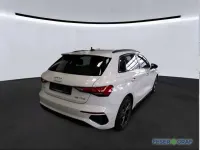 Gebraucht Audi A3 S-Line 150 PS (110 kW) 2021 Gletscherweiß metallic Limousine