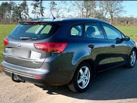 Gebraucht Kia Ceed 128 PS (94 kW) 2013 Grau Kleinwagen